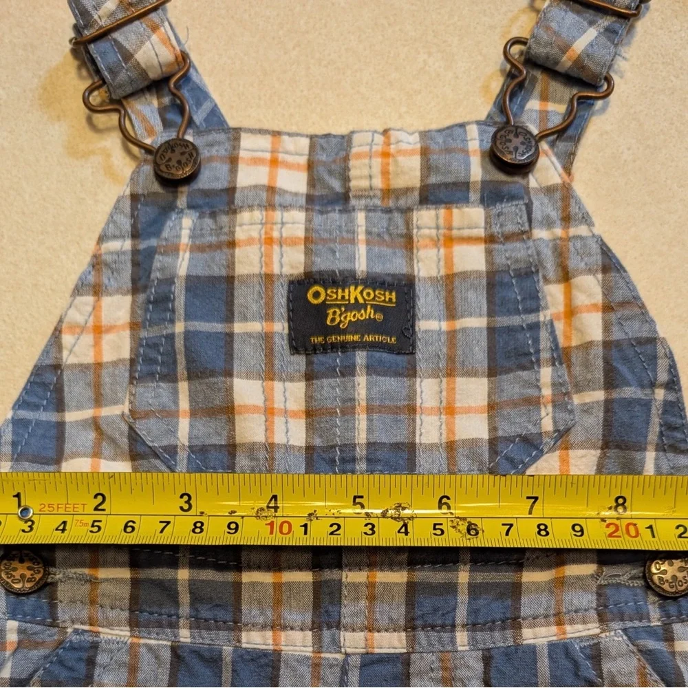 Oshkosh B’Gosh Vintage Baby Overall Shorts  6 months  Excellent Condition
